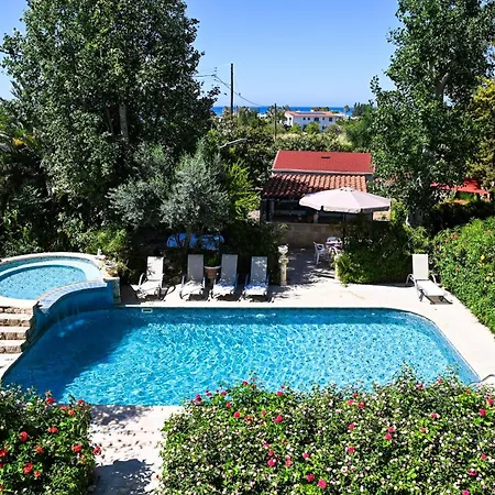 Kritos With Two Bedrooms 아파트